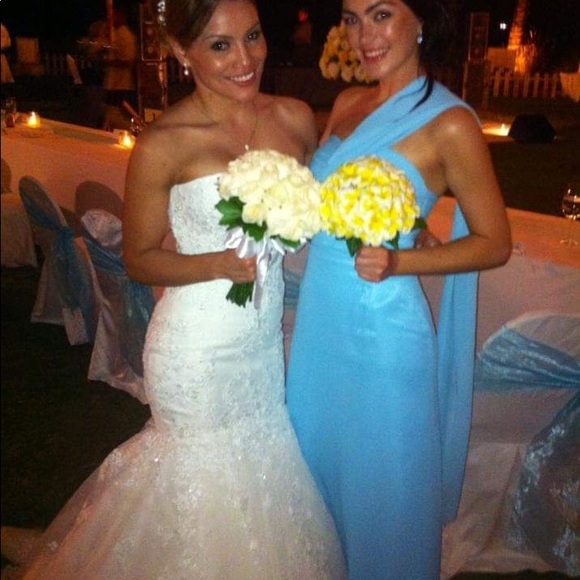 Tiffany Blue Ball Gown 💙 - Picture 5 of 9